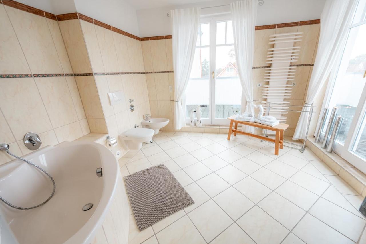 Villa Duene Mit Grosser Sonnenterrasse, Kamin, Wlan Und Tiefgarage Fuer 2-4 Personen Ostseebad Kühlungsborn Exteriér fotografie