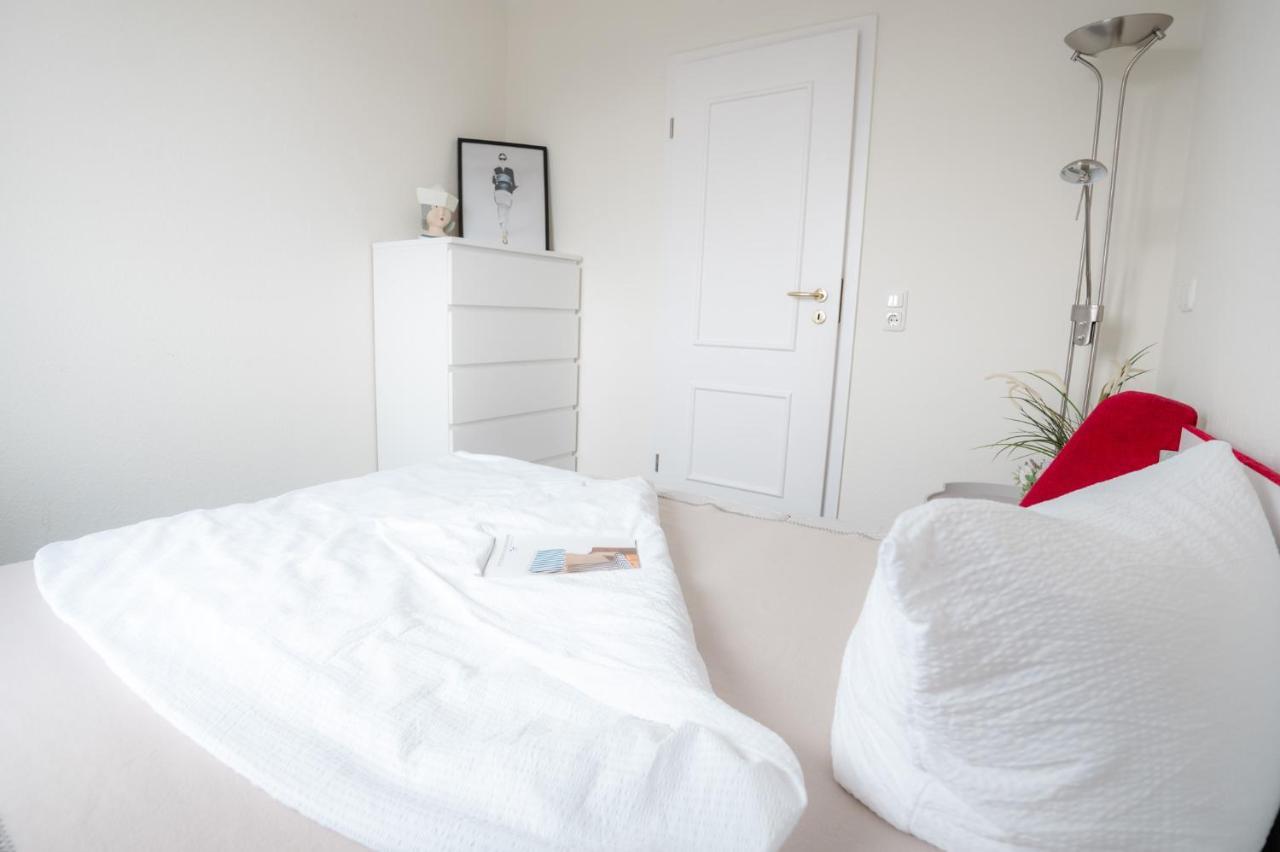 Villa Duene Mit Grosser Sonnenterrasse, Kamin, Wlan Und Tiefgarage Fuer 2-4 Personen Ostseebad Kühlungsborn Exteriér fotografie