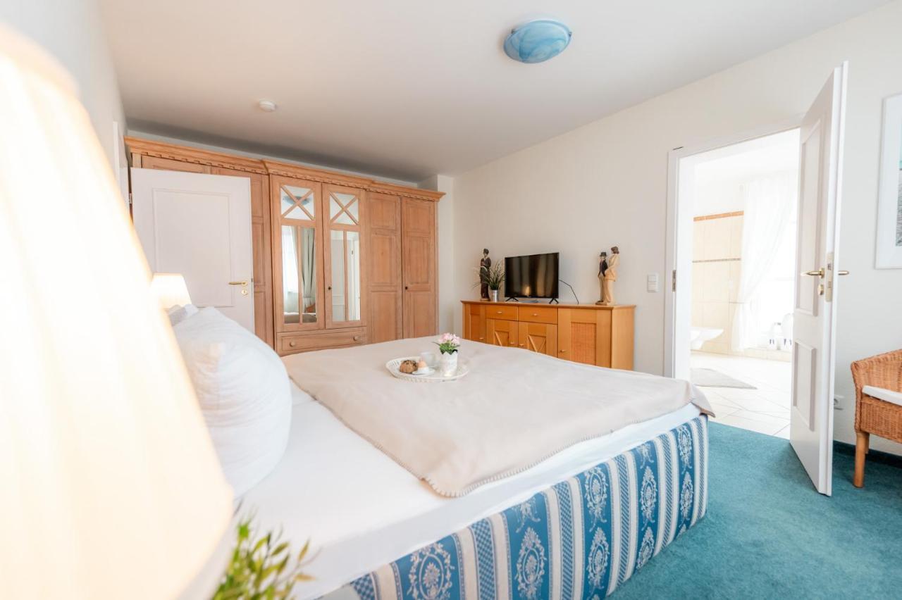 Villa Duene Mit Grosser Sonnenterrasse, Kamin, Wlan Und Tiefgarage Fuer 2-4 Personen Ostseebad Kühlungsborn Exteriér fotografie